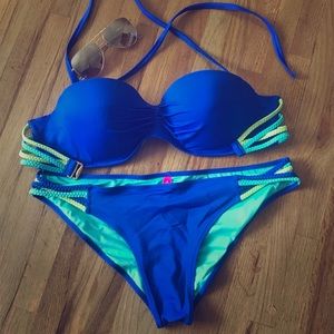 Victoria’s Secret swim set